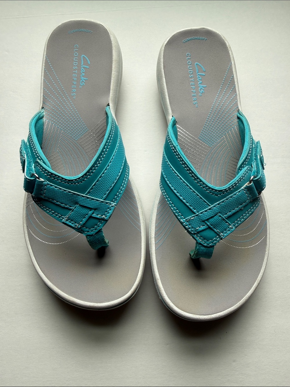 Clarks Women's Turquoise Cloudsteppers Thong Sandals